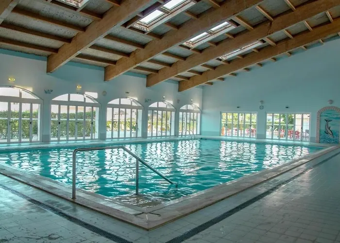 Oasis Park 2 Bedroom Floor At72 Apartment